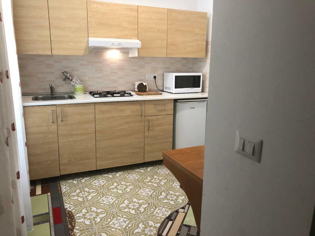 Casa Di Erminia Bed & Breakfast Naples Luaran gambar
